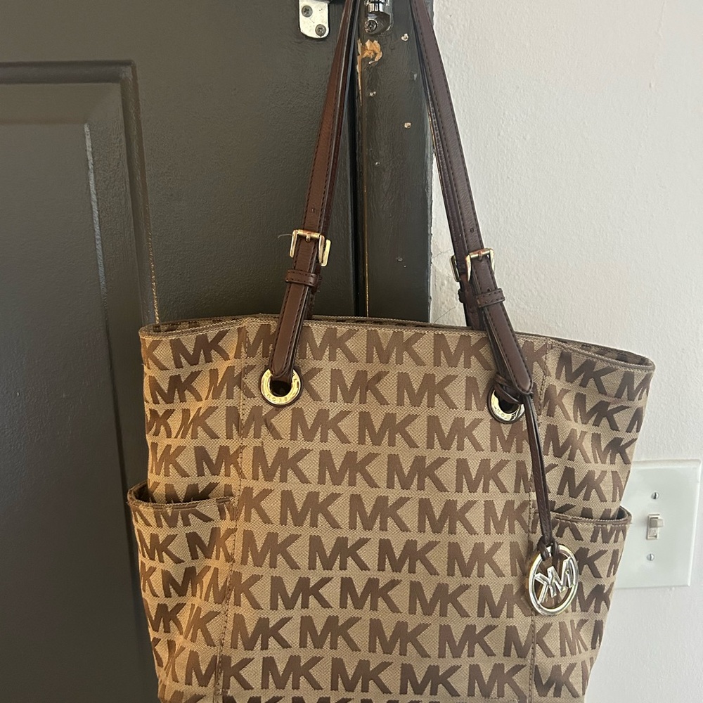 Michael Kors Signature Brown Tote